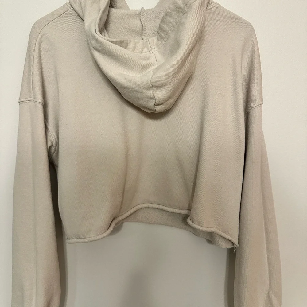 Printshop Northwest Cropped Cream Hoodie with Salmon school design, medium - Picture 2 of 2